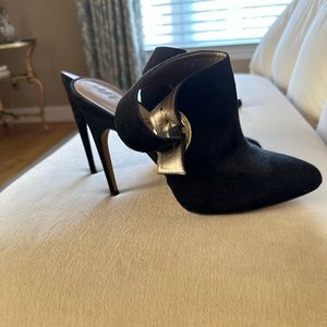Sam Edelman suede sling back heels